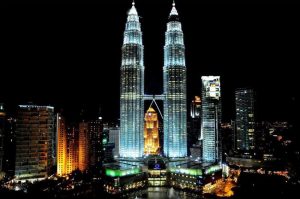 Menara Kembar Petronas di Malaysia
